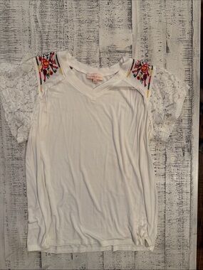 Hadley & Co. Brand White Lace Sleeve V-Neck Top with Floral Embroidery